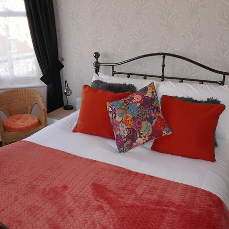 Bed and Breakfast The Boundary Scarborough Exterior foto
